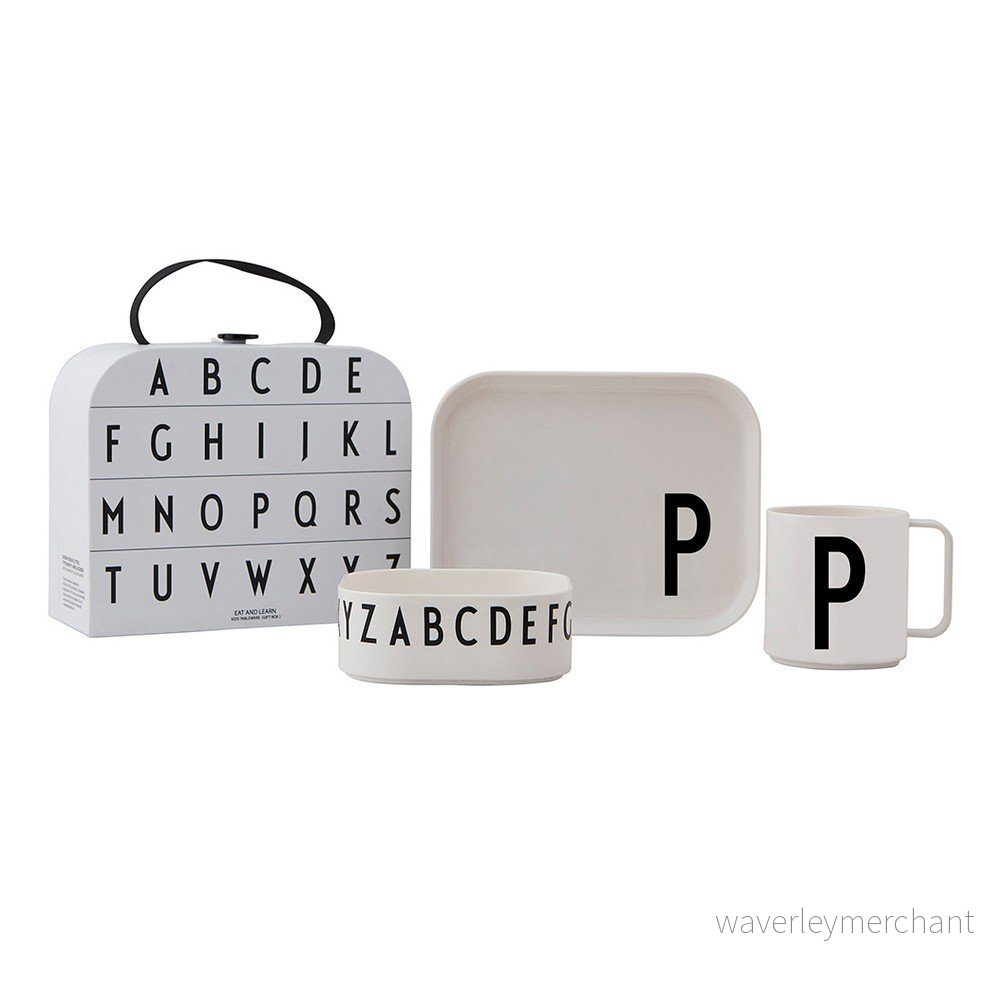 3dílný dětský jídelní set s kufříkem Design Letters Classics P v:1417773 3dílný dětský jídelní set s kufříkem Design Letters Classics P v:1417773