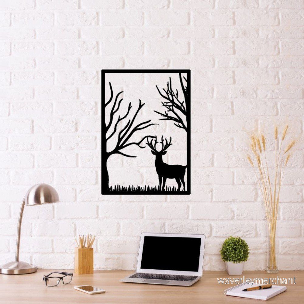 Černá kovová nástěnná dekorace Deer In The Forest, 39 x 54 cm v:1246380 Černá kovová nástěnná dekorace Deer In The Forest, 39 x 54 cm v:1246380
