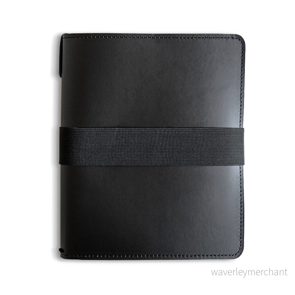 Cestovatelský deník na zážitky a suvenýry Remember Solid Black, 42 stran v:949668