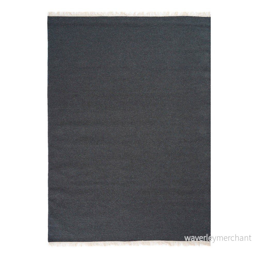 Temně šedý ručně tkaný vlněný koberec Linie Design Sulo, 200 x 300 cm v:901664