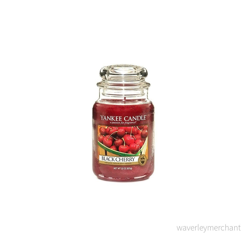 Vonná svíčka Yankee Candle Black Cherry, doba hoření 110 h v:1410021