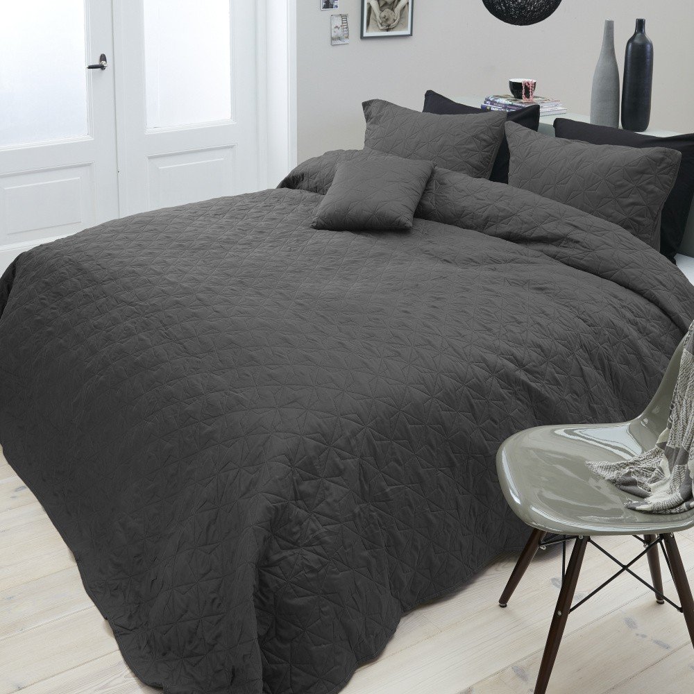 Černý přehoz přes dvoulůžko se dvěma povlaky na polštář Sleeptime Grace, 260 x 250 cm v:802138