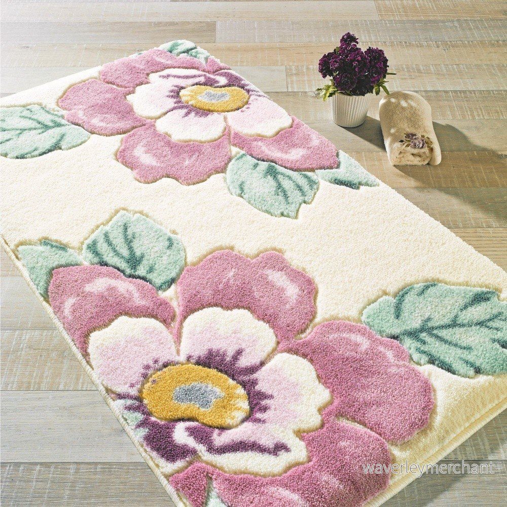 Růžová předložka do koupelny Fiore, 55 x 57 cm v:763274
