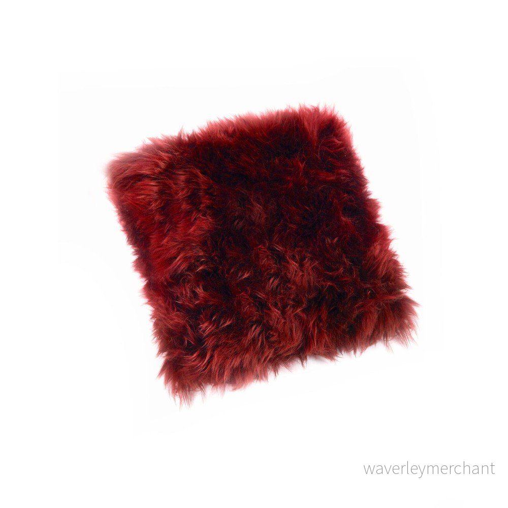Červený polštář z ovčí kožešiny Royal Dream Sheepskin, 30 x 30 cm v:1314656 Červený polštář z ovčí kožešiny Royal Dream Sheepskin, 30 x 30 cm v:1314656
