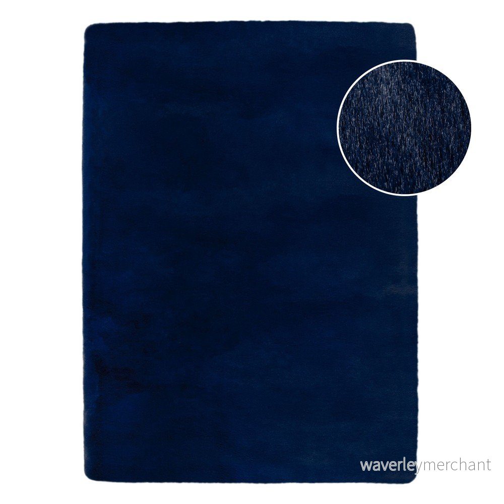 Tmavě modrá syntetická kožešina 200x290 cm Ivy Luxury Fur – Flair Rugs v:1687880