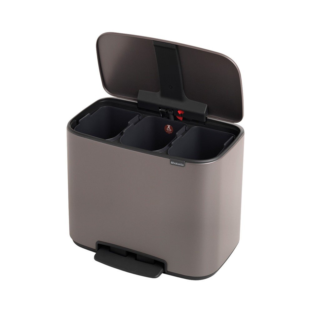 Šedý nášlapný ocelový odpadkový koš na tříděný odpad 3x11 l Bo – Brabantia v:1245318