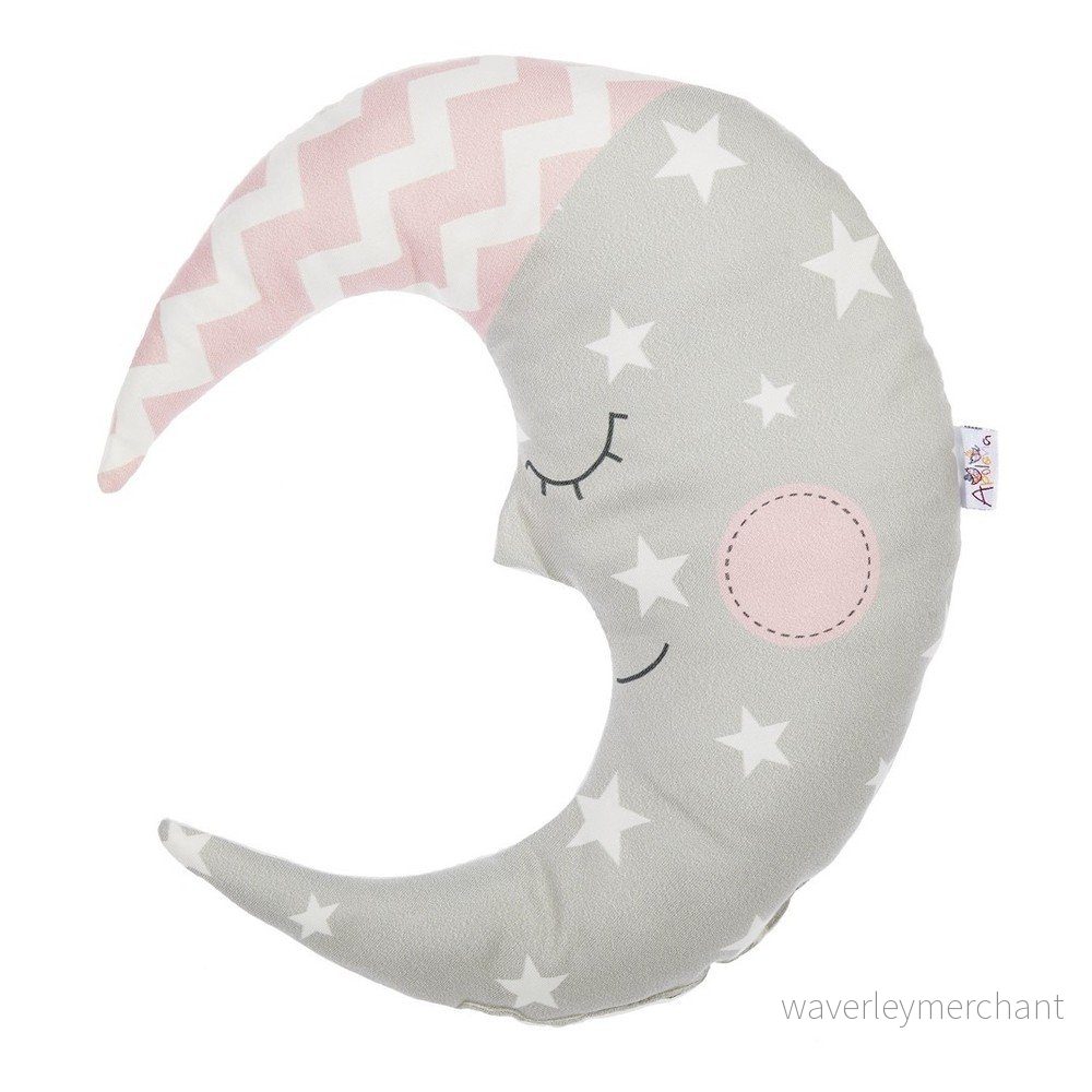 Šedý dětský polštářek s příměsí bavlny Mike & Co. NEW YORK Pillow Toy Moon, 30 x 33 cm v:1285028