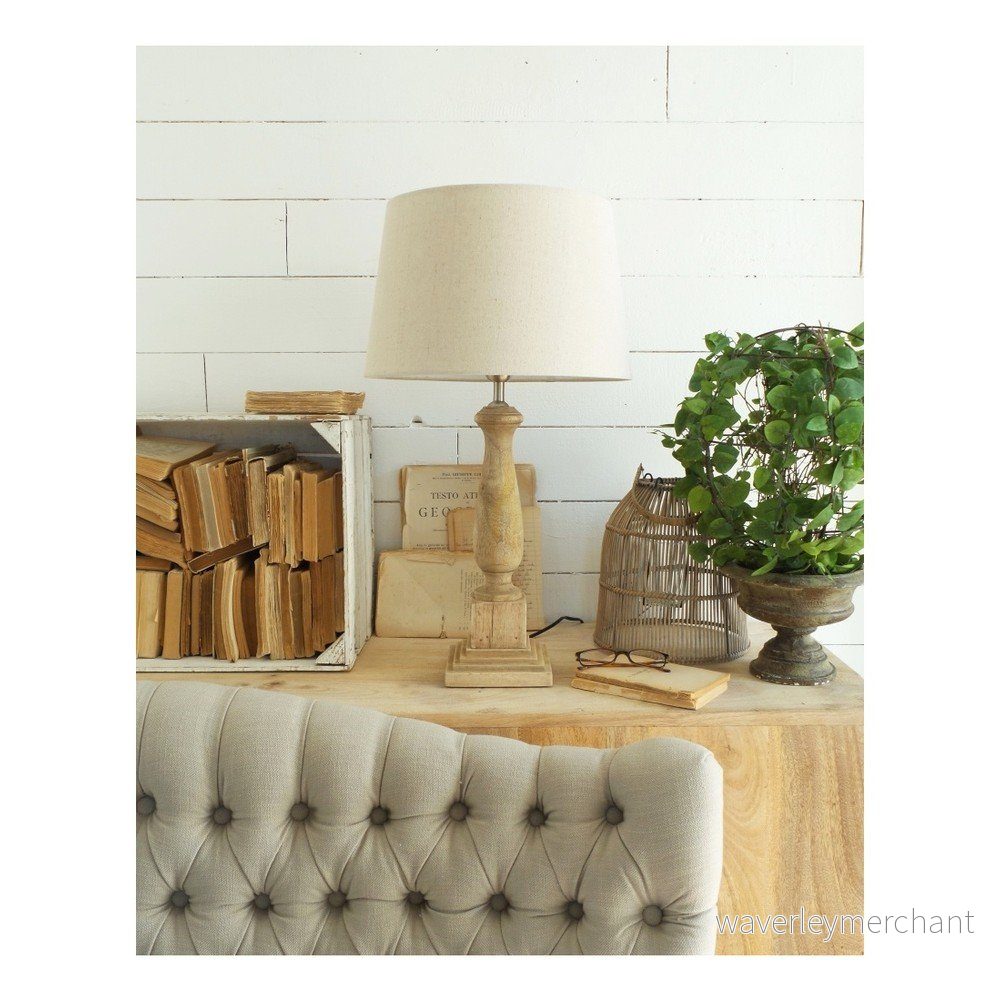 Stolní lampa se základnou z mangového dřeva Orchidea Milano Long Island, výška 64 cm v:879558
